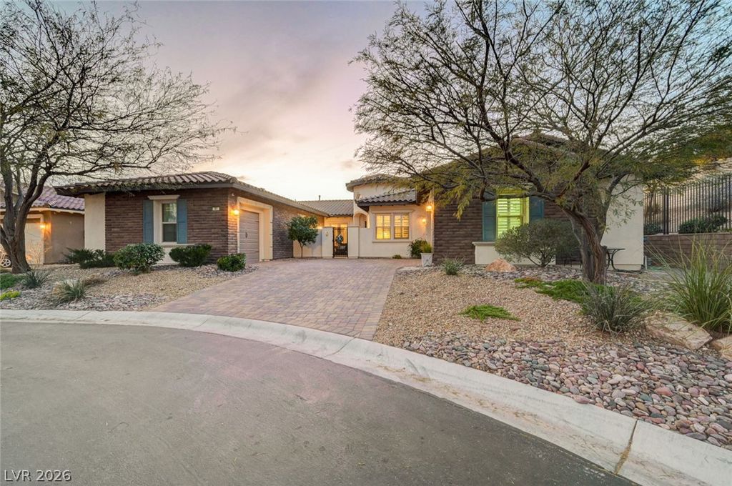 Photo of 81 Navarra Canyon Court, Las Vegas, NV 89138 (MLS # 2765700)