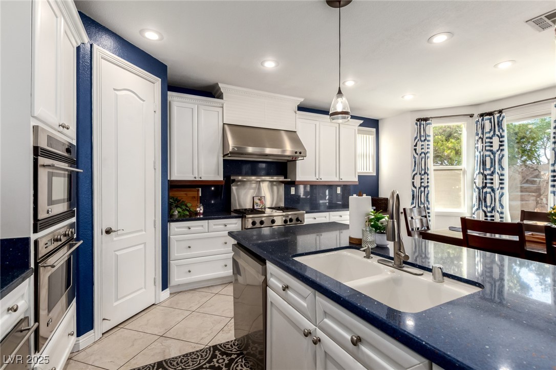 Properties 4 9380 Arrowhead Bluff Avenue