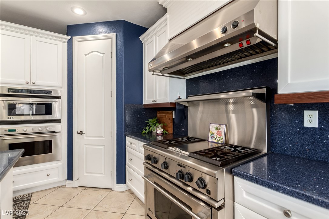 Properties 3 9380 Arrowhead Bluff Avenue
