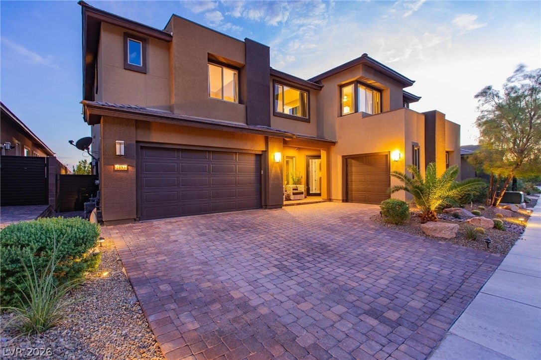 2153 King Crest Court