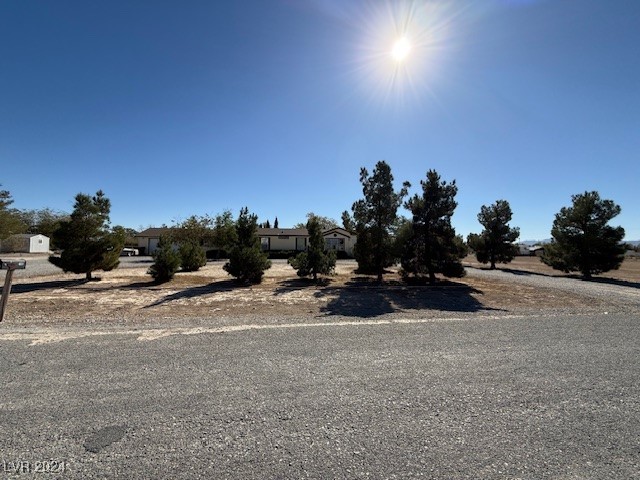 421 Mcmurray Drive, Pahrump, Nevada image 3