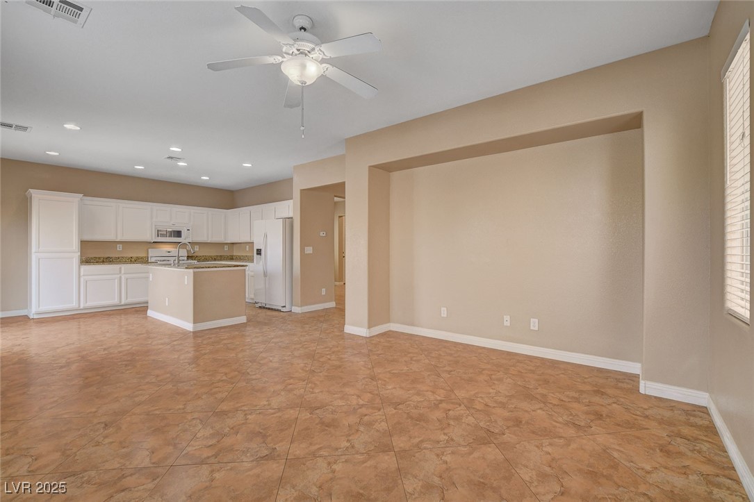 8988 Winchester Ridge Street