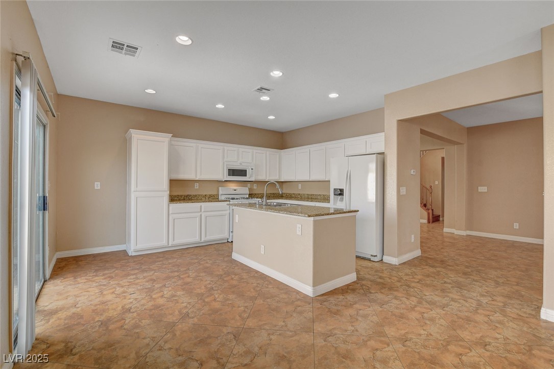 8988 Winchester Ridge Street