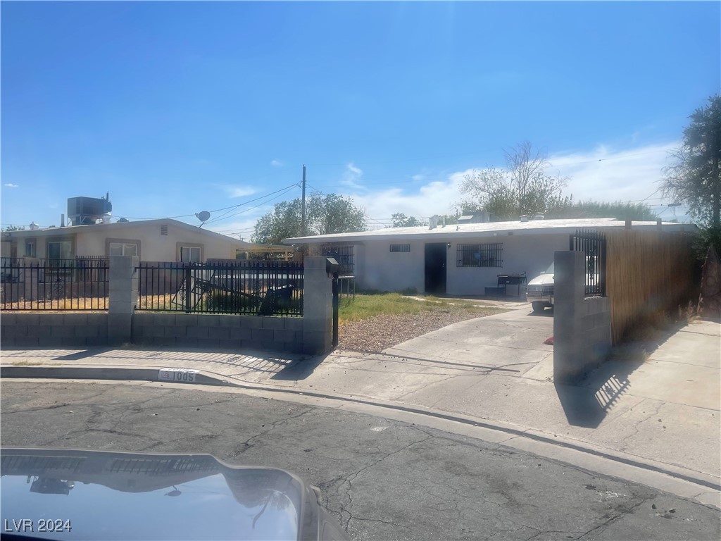 View Las Vegas, NV 89108 house
