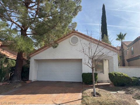 8921 Diamond Falls Drive Las Vegas NV 89117