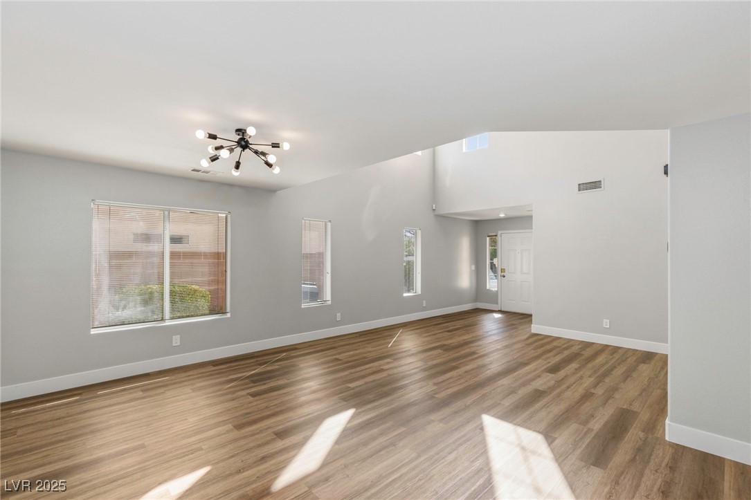 1608 Calle Montery Street