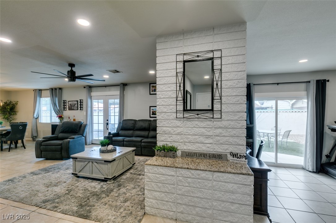 Properties 4 1705 Ivanhoe Way