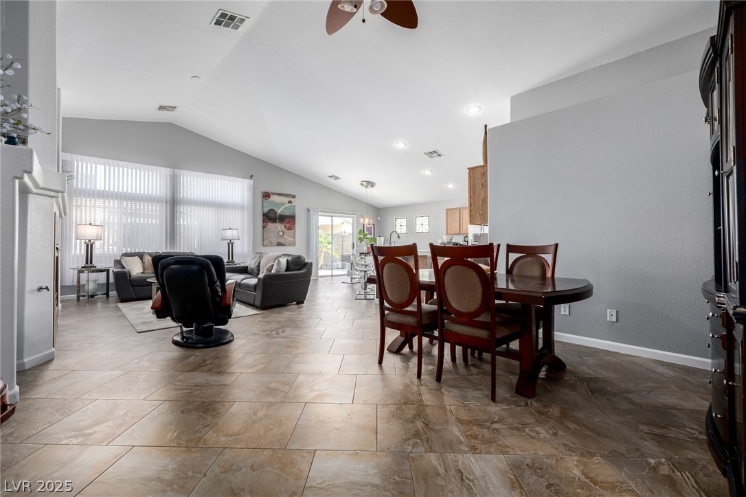 3924 W Colton Avenue