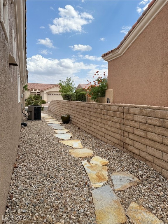 Las Vegas, Nevada 89134, United States, 2 Bedrooms Bedrooms, ,2 BathroomsBathrooms,Residential,Active,198125