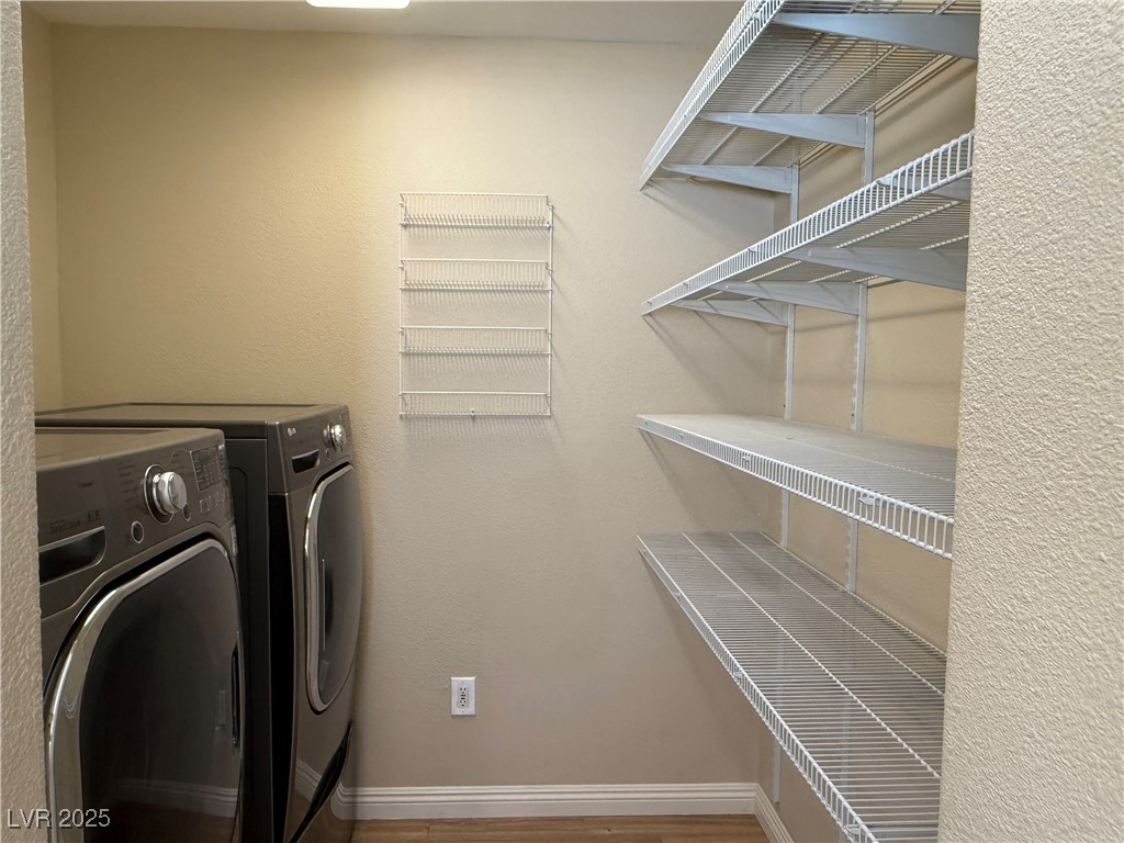 Las Vegas, Nevada 89134, United States, 2 Bedrooms Bedrooms, ,2 BathroomsBathrooms,Residential,Active,198125