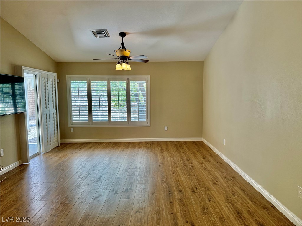 Las Vegas, Nevada 89134, United States, 2 Bedrooms Bedrooms, ,2 BathroomsBathrooms,Residential,Active,198125