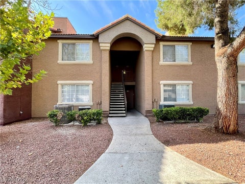 Condo For Sale - 2750 S Durango Drive #1149<br/> Las Vegas, NV 89117