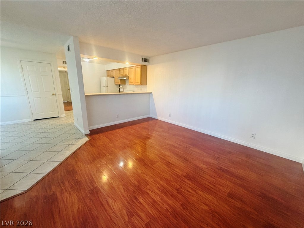 4264 Tara Avenue 1(A)