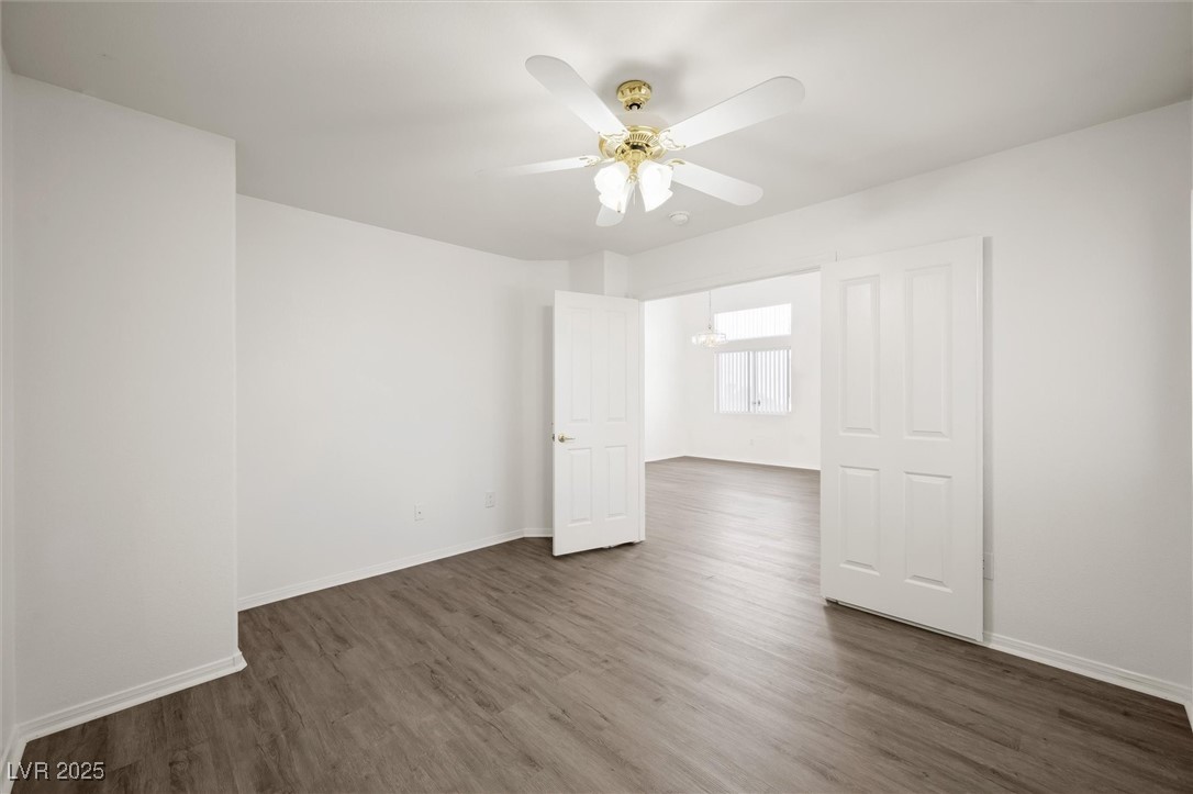 Las Vegas, Nevada 89122, United States, 4 Bedrooms Bedrooms, ,2 BathroomsBathrooms,Residential,Active,220332