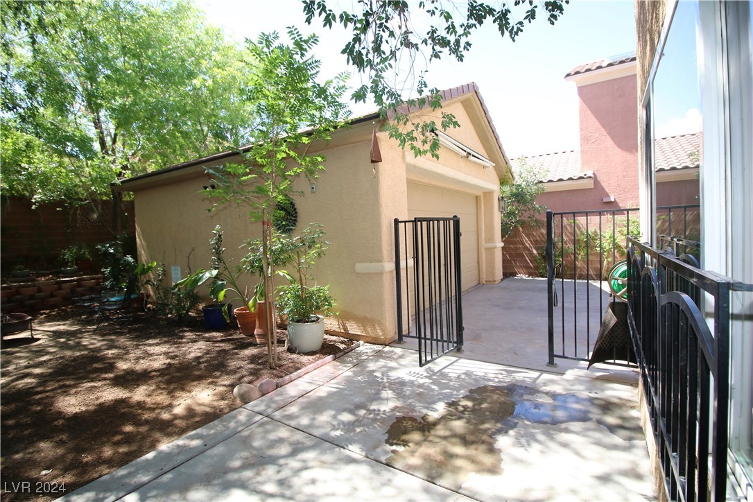 6437 Boatbill Street, North Las Vegas, Nevada image 4