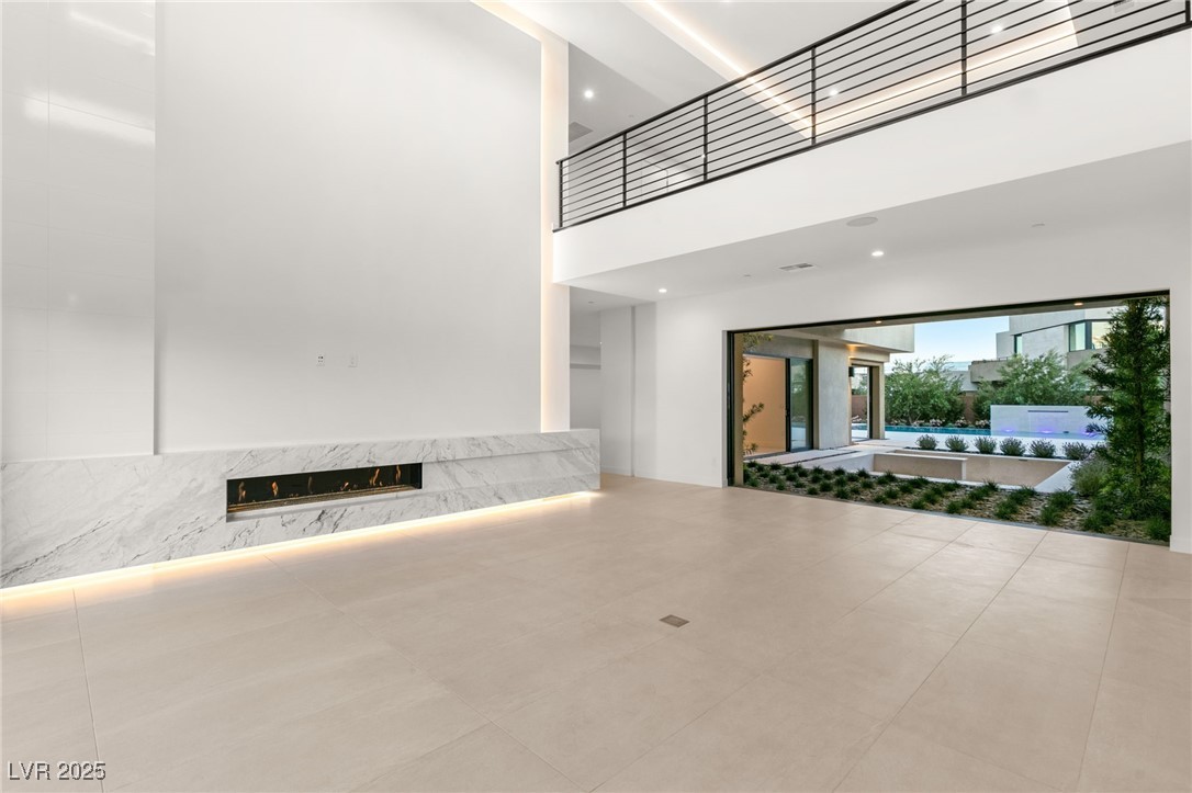 7385 Heron Canyon Court