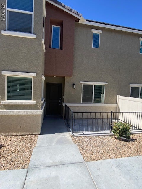 Townhouse For Rent - 12238 Plum Mist Court #1<br/> Clark County, Las Vegas, NV 89183