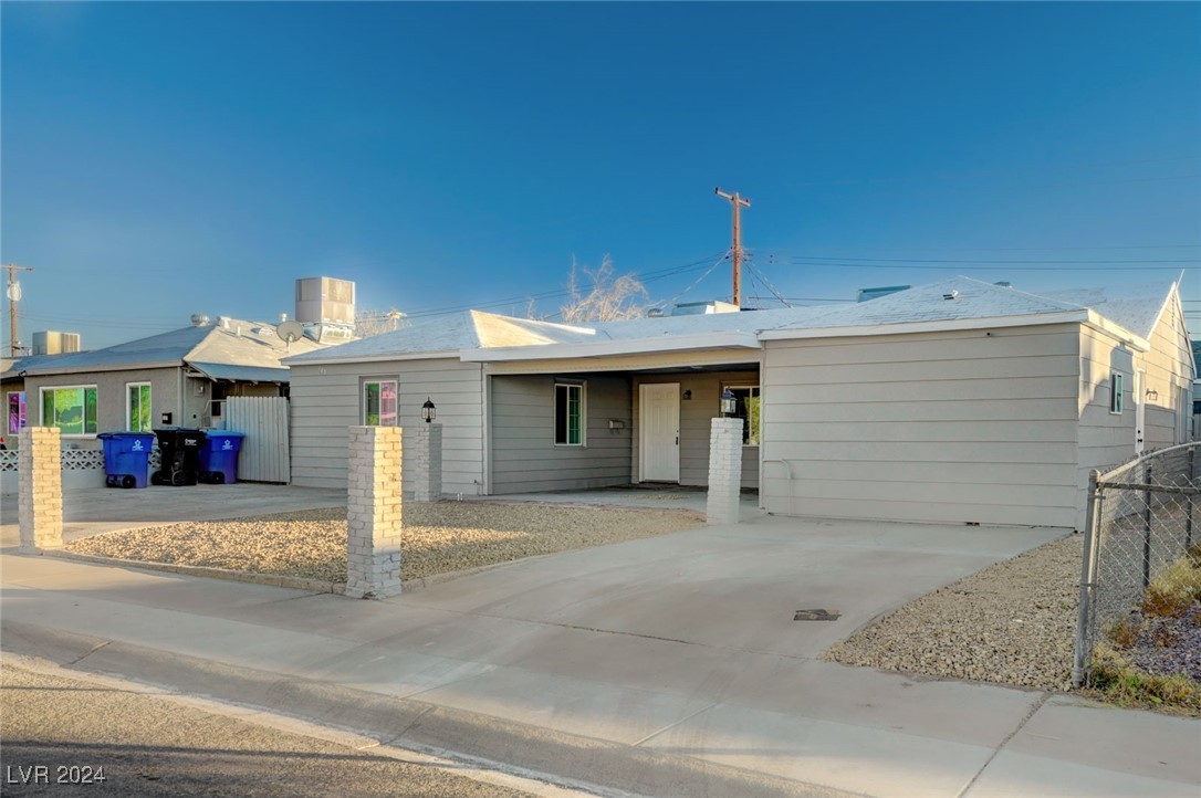 105 Ash Street, Henderson, Nevada image 2