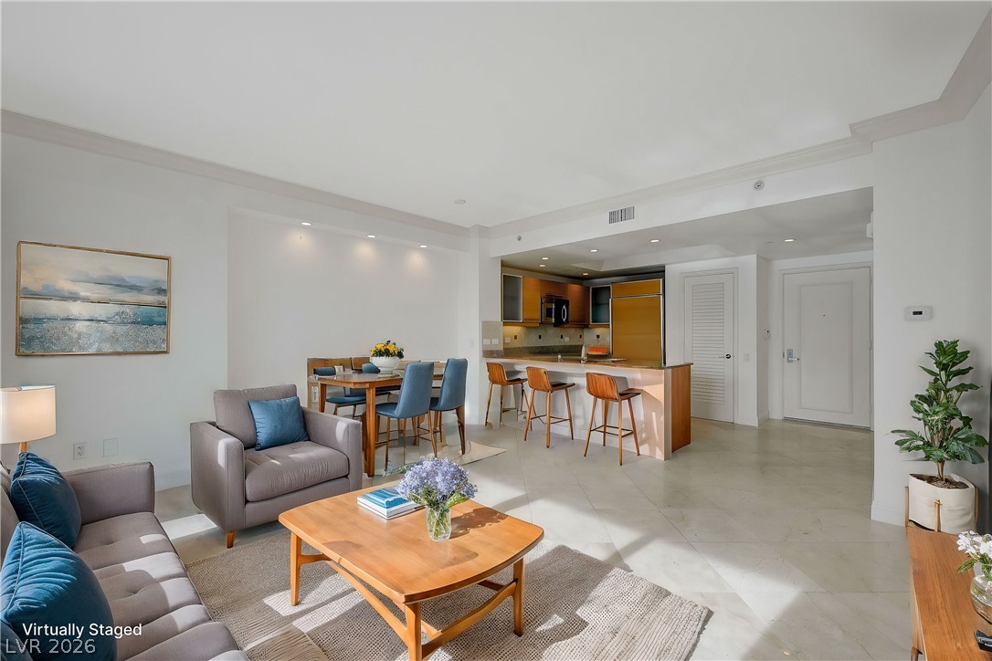 322 Karen Avenue 804