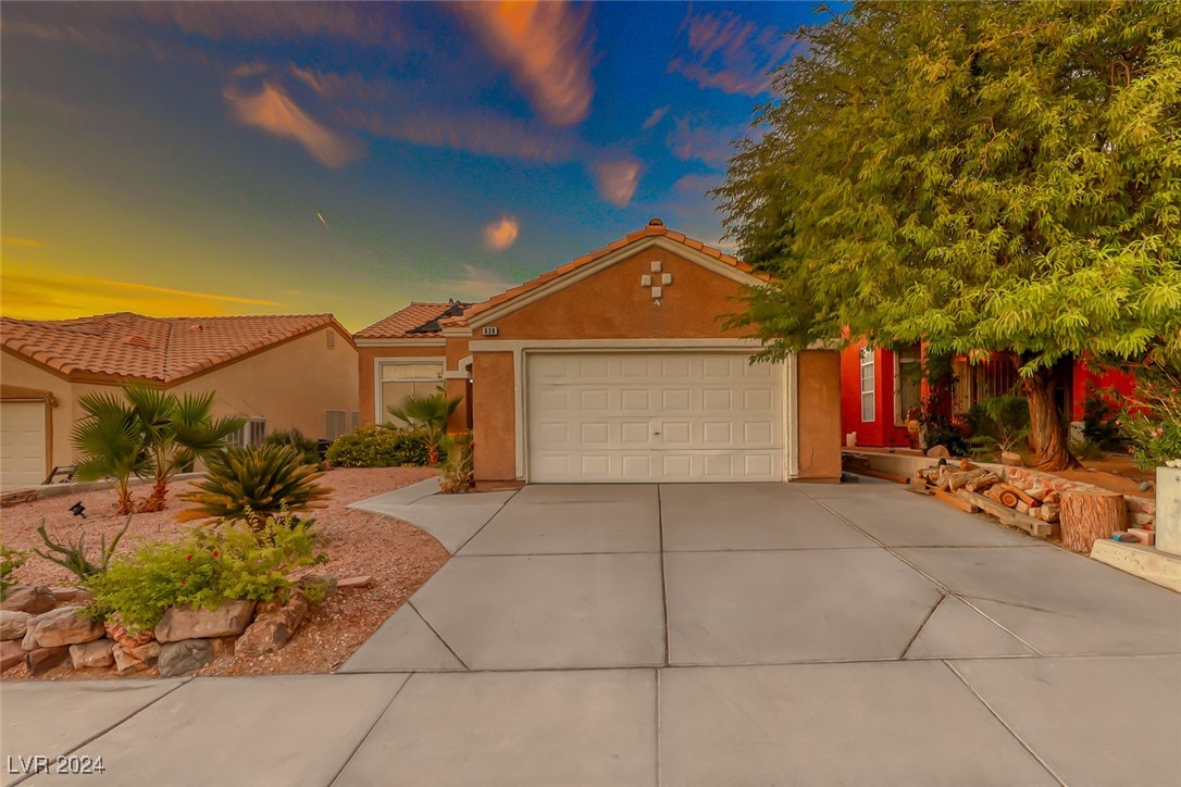 838 Zinnia Circle, Henderson, Nevada image 9