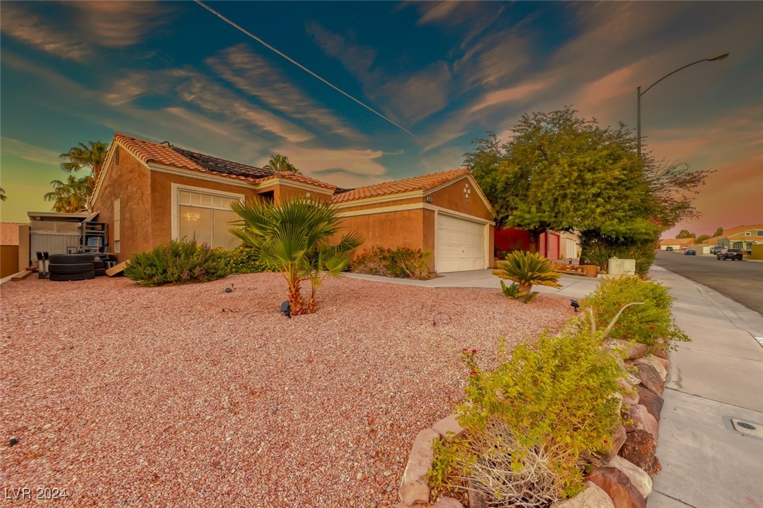 838 Zinnia Circle, Henderson, Nevada image 7