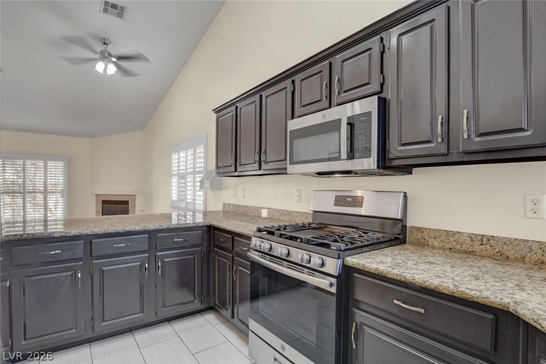 855 N Stephanie Street 614