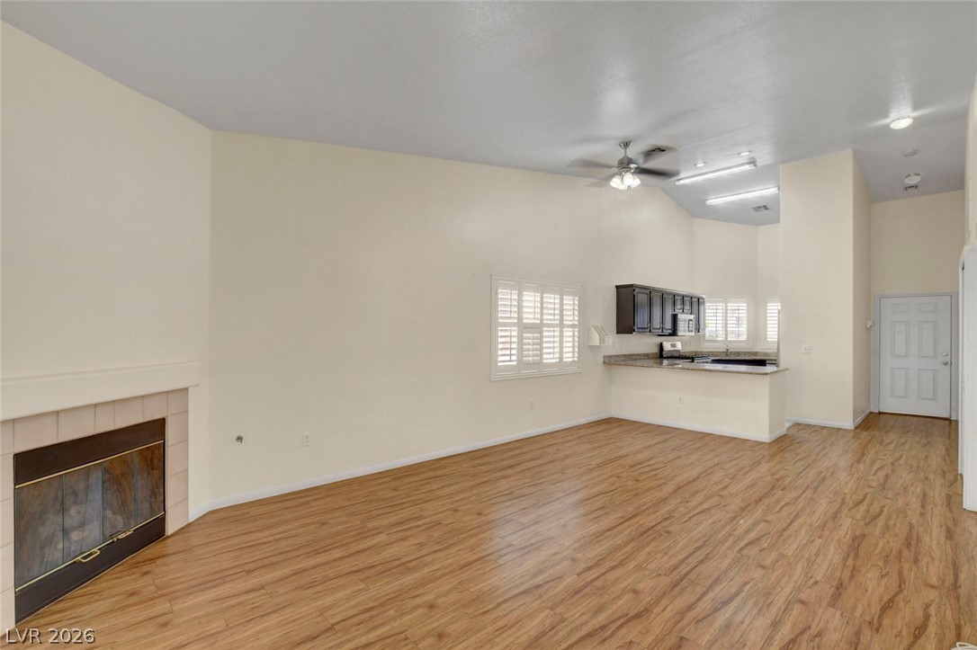 855 N Stephanie Street 614