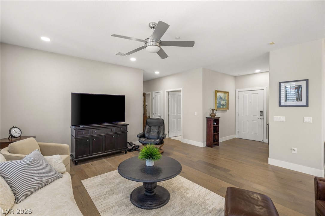 2555 Hampton Road 3108