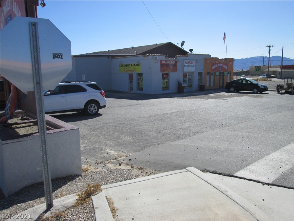 1501 E Nevada Highway 372