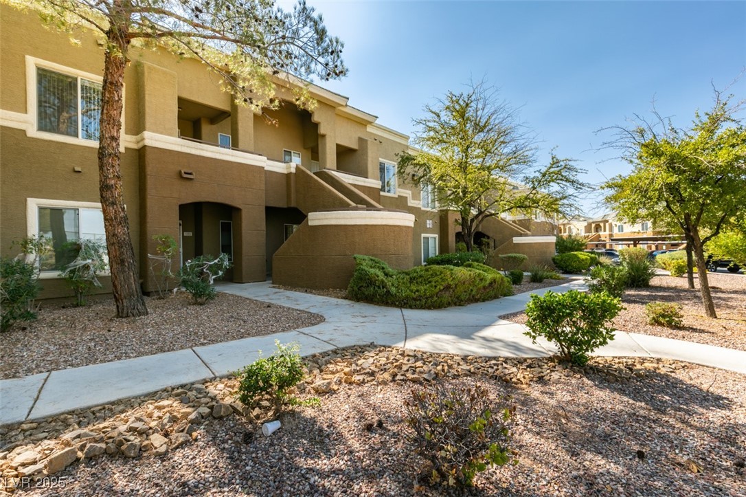 8070 W Russell Road 2121