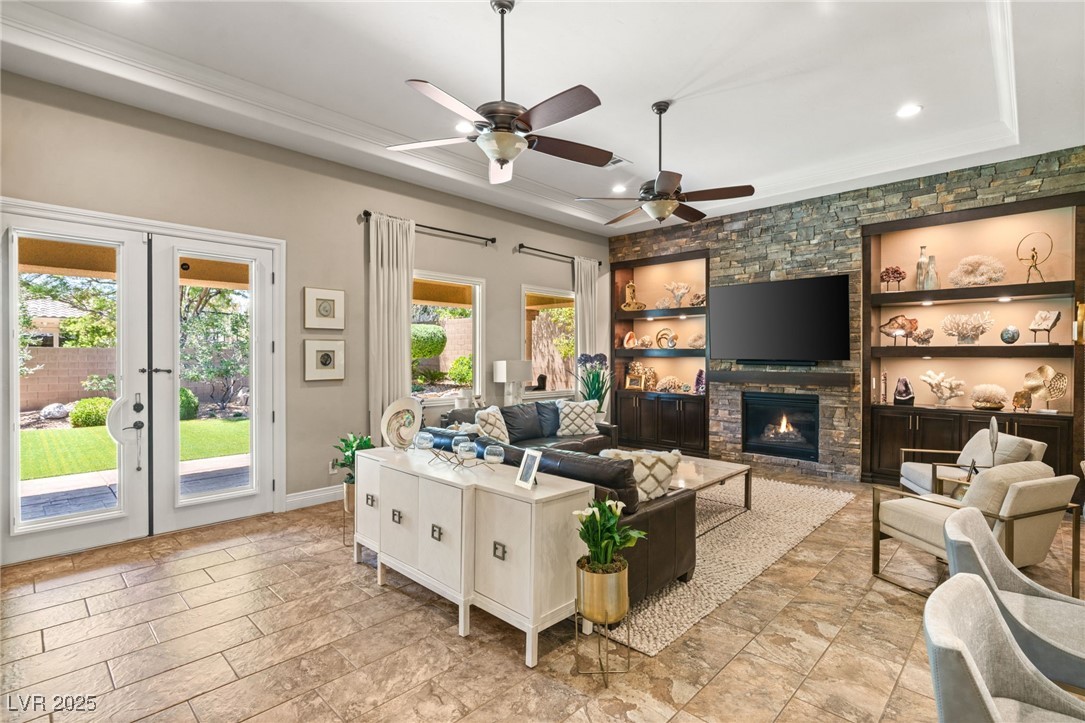 Las Vegas, Nevada 89149, United States, 5 Bedrooms Bedrooms, ,3 BathroomsBathrooms,Residential,Active,152215