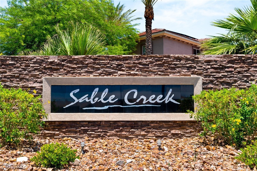 Las Vegas, Nevada 89149, United States, 5 Bedrooms Bedrooms, ,3 BathroomsBathrooms,Residential,Active,152215