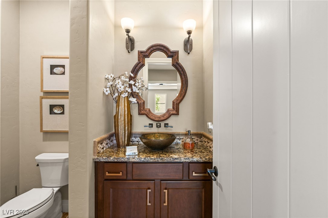 Las Vegas, Nevada 89149, United States, 5 Bedrooms Bedrooms, ,3 BathroomsBathrooms,Residential,Active,152215