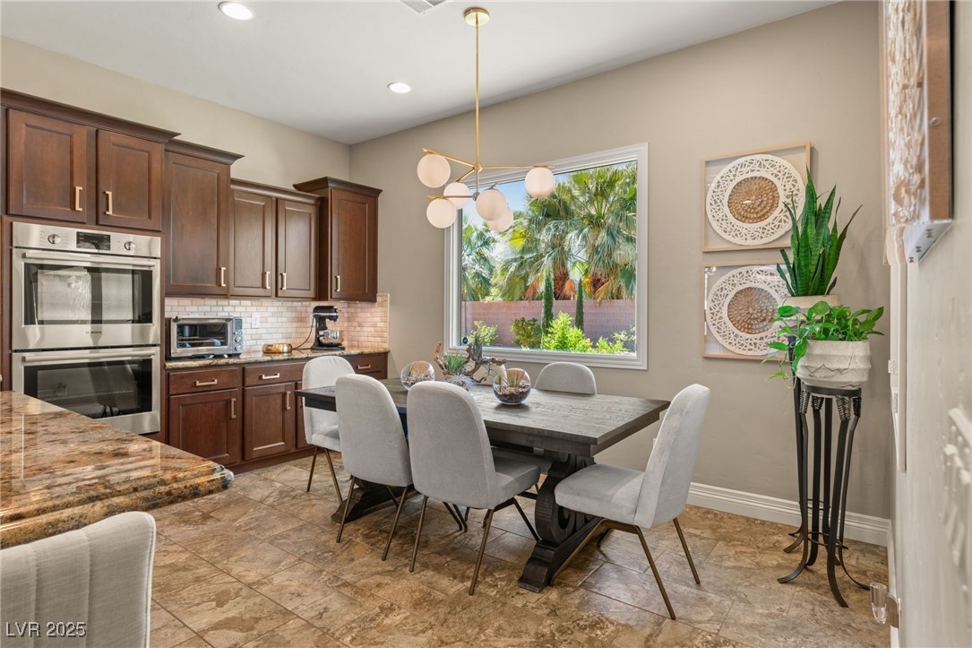 Las Vegas, Nevada 89149, United States, 5 Bedrooms Bedrooms, ,3 BathroomsBathrooms,Residential,Active,152215