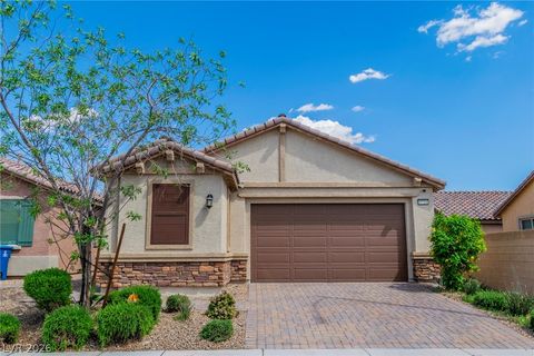 Homes For Sale - 5724 Saltrock Grove Street<br/> North Las Vegas, NV 89081