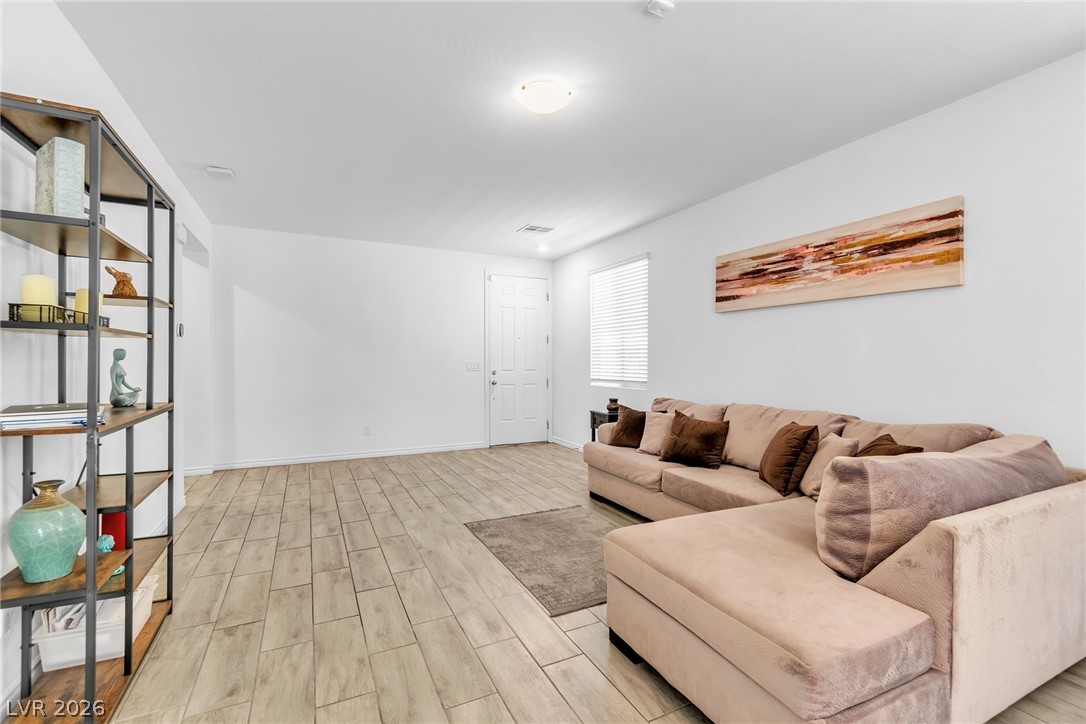 5724 Saltrock Grove Street