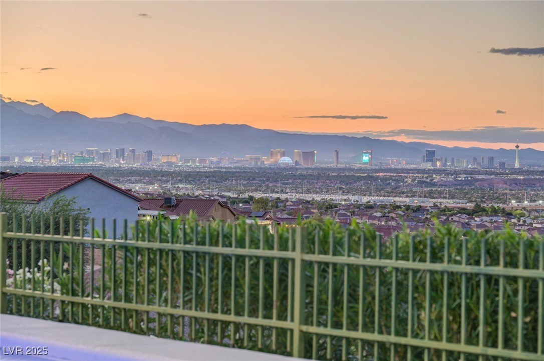 374 Island Reef Avenue