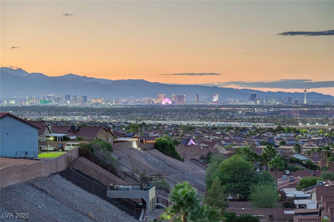 374 Island Reef Avenue