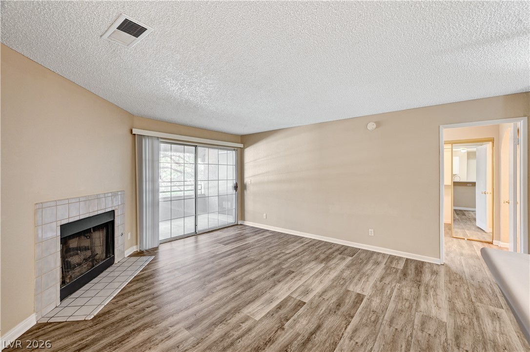 2200 S Fort Apache Road 2121