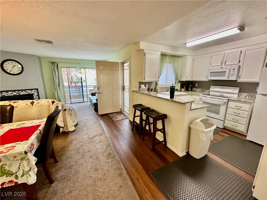 2221 Bay Club Drive 102