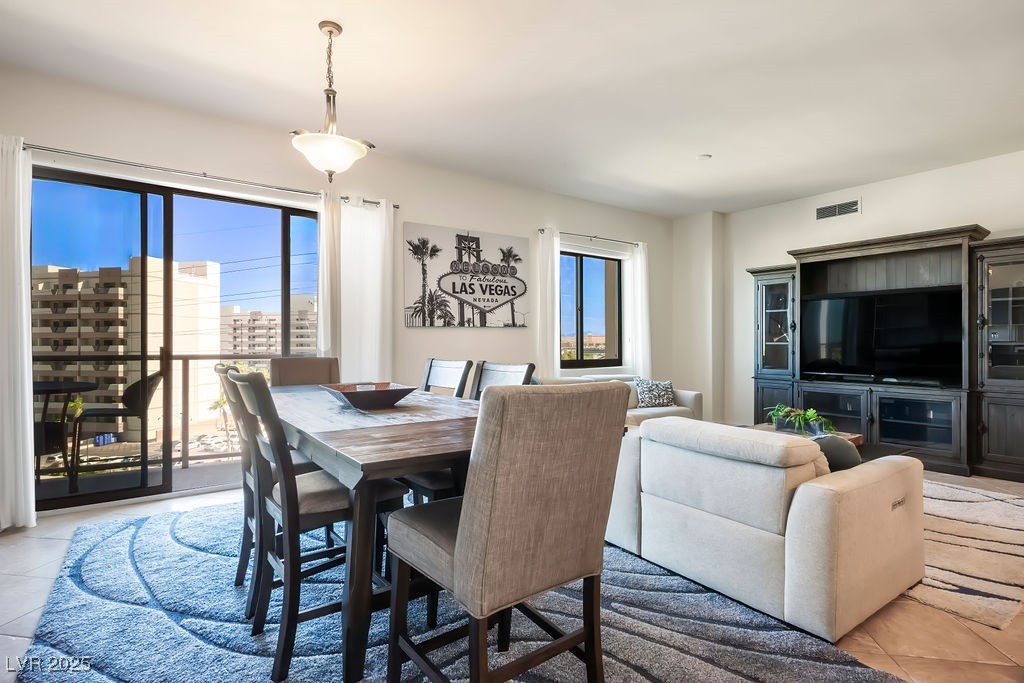 8255 Las Vegas Boulevard 619