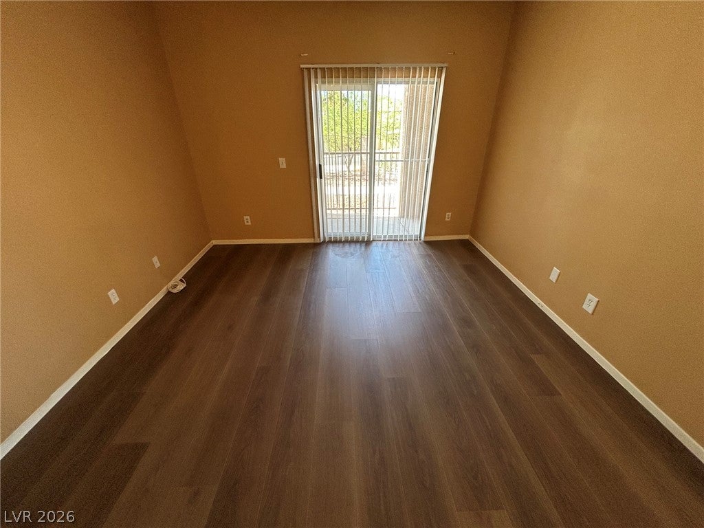 2110 Los Feliz Street 1002