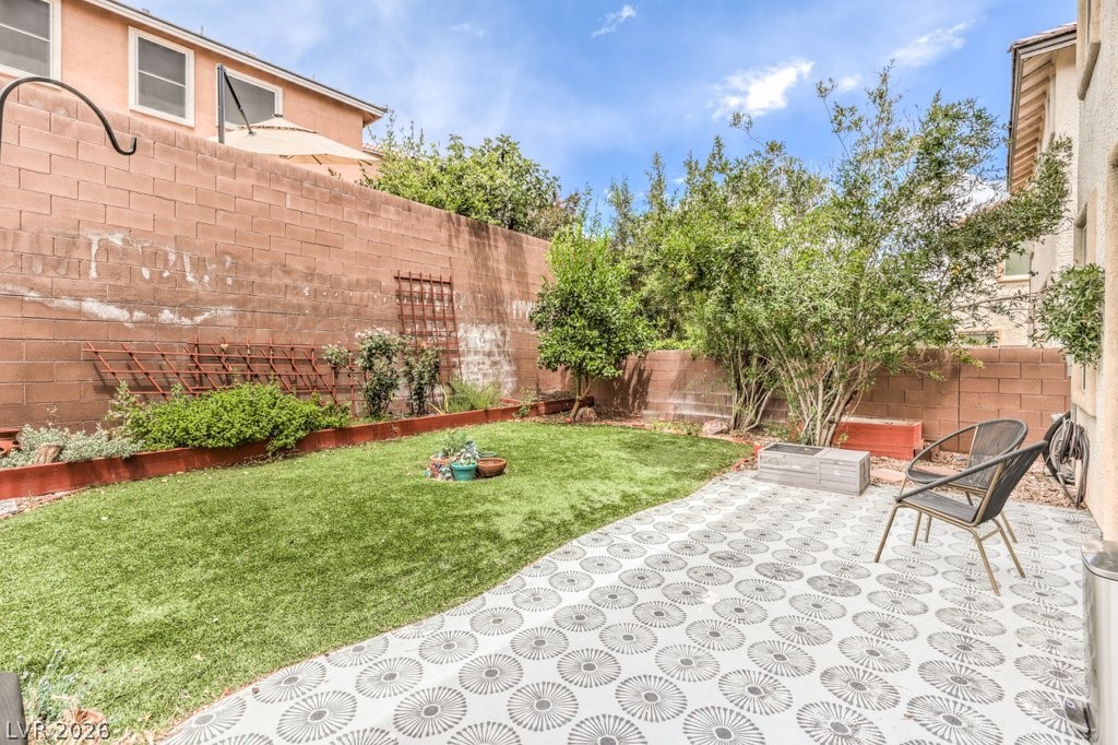7623 GATSBY HOUSE Street