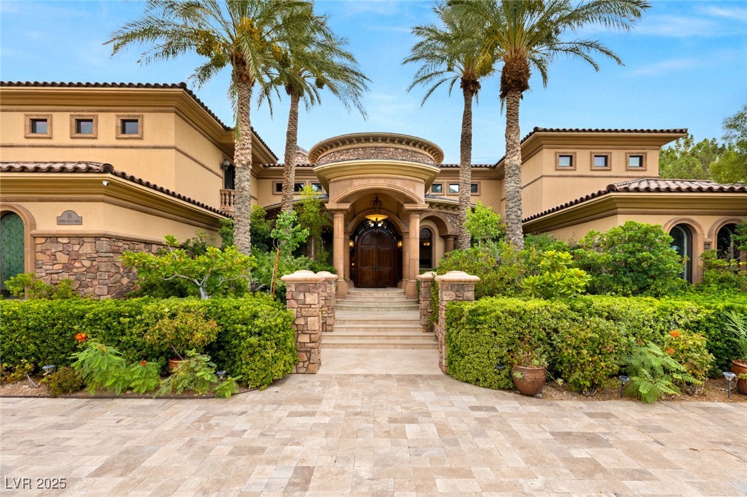 18 Olympia Hills Circle