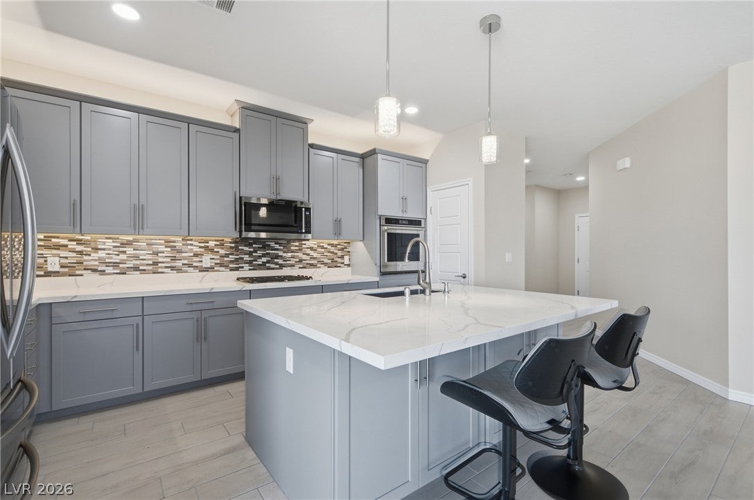 2555 Hampton Road 7304