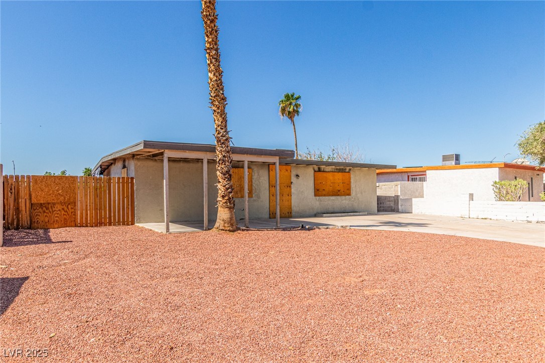 2741 San Domingo Lane