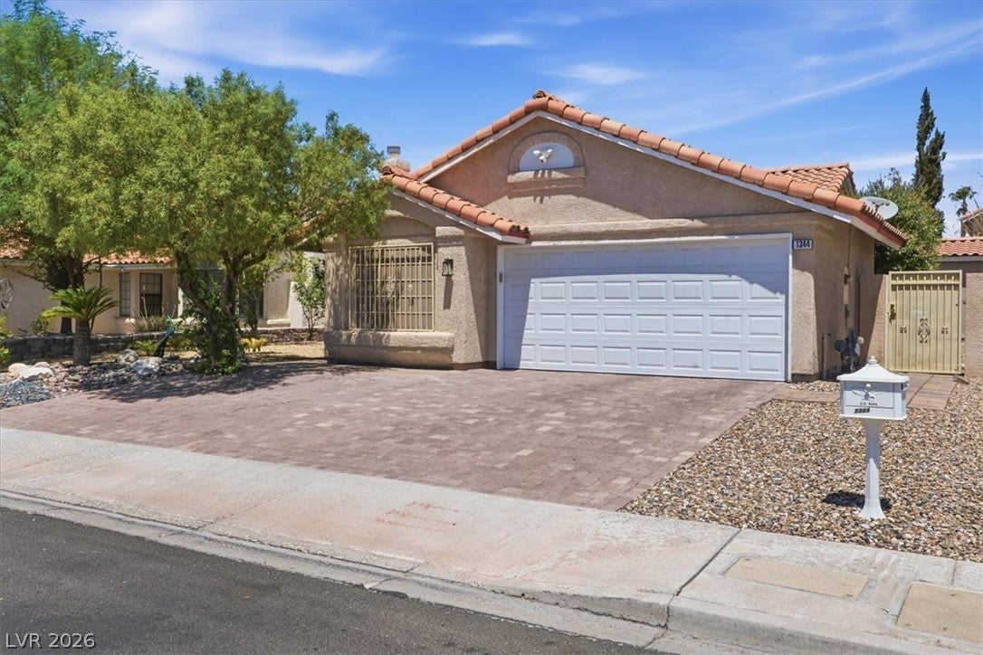 1344 White Drive