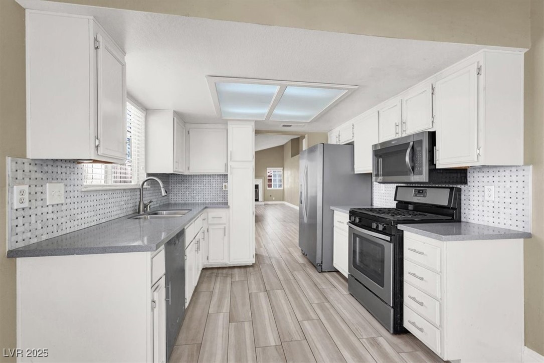 5762 Yerington Avenue, Las Vegas, Nevada image 10