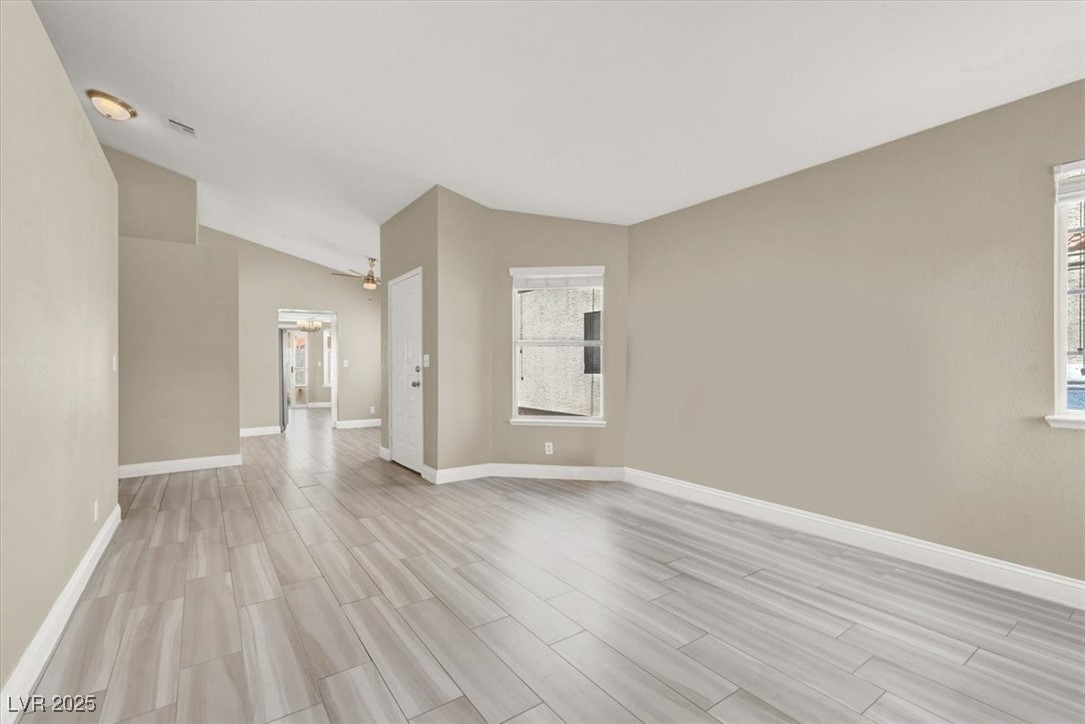 5762 Yerington Avenue, Las Vegas, Nevada image 6