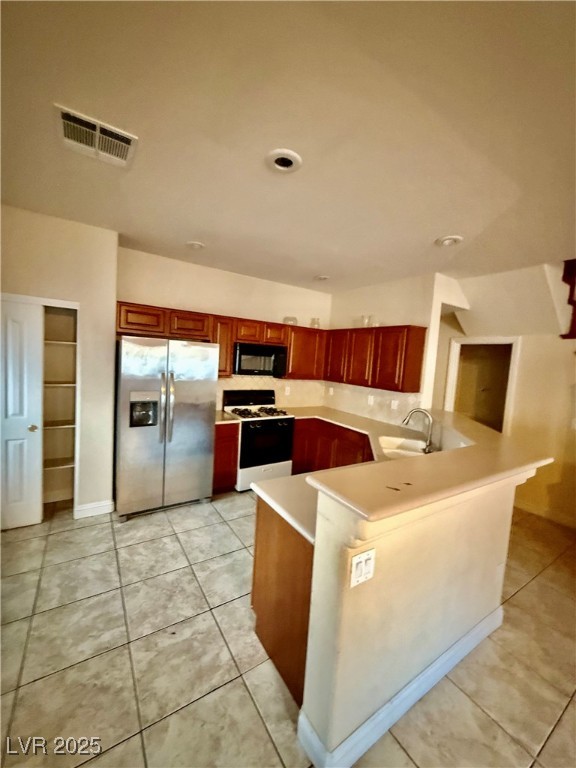1136 Volcanic Garden Court 102